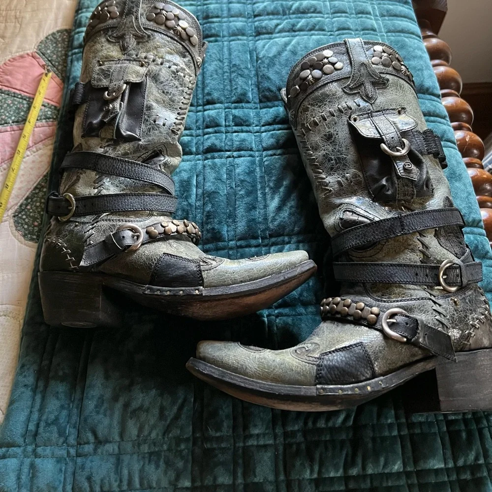 Double D Ranch Frontier Trapper boots. - Picture 2 of 6
